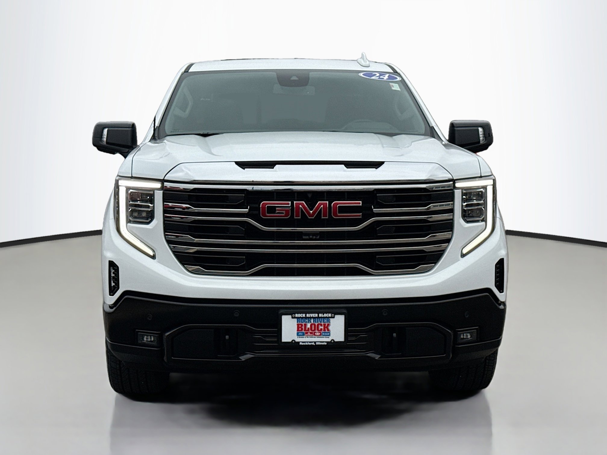 Used 2024 GMC Sierra 1500 SLT w/ SLT Premium Plus Package image 18