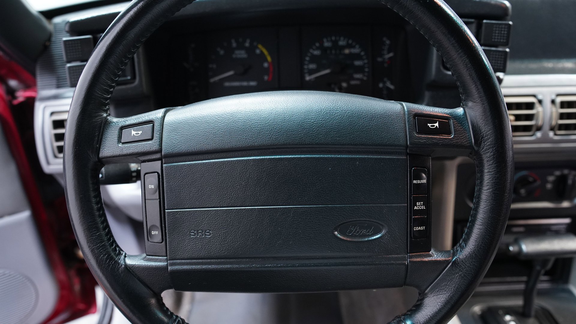 Used 1993 Ford Mustang LX RWD image 31