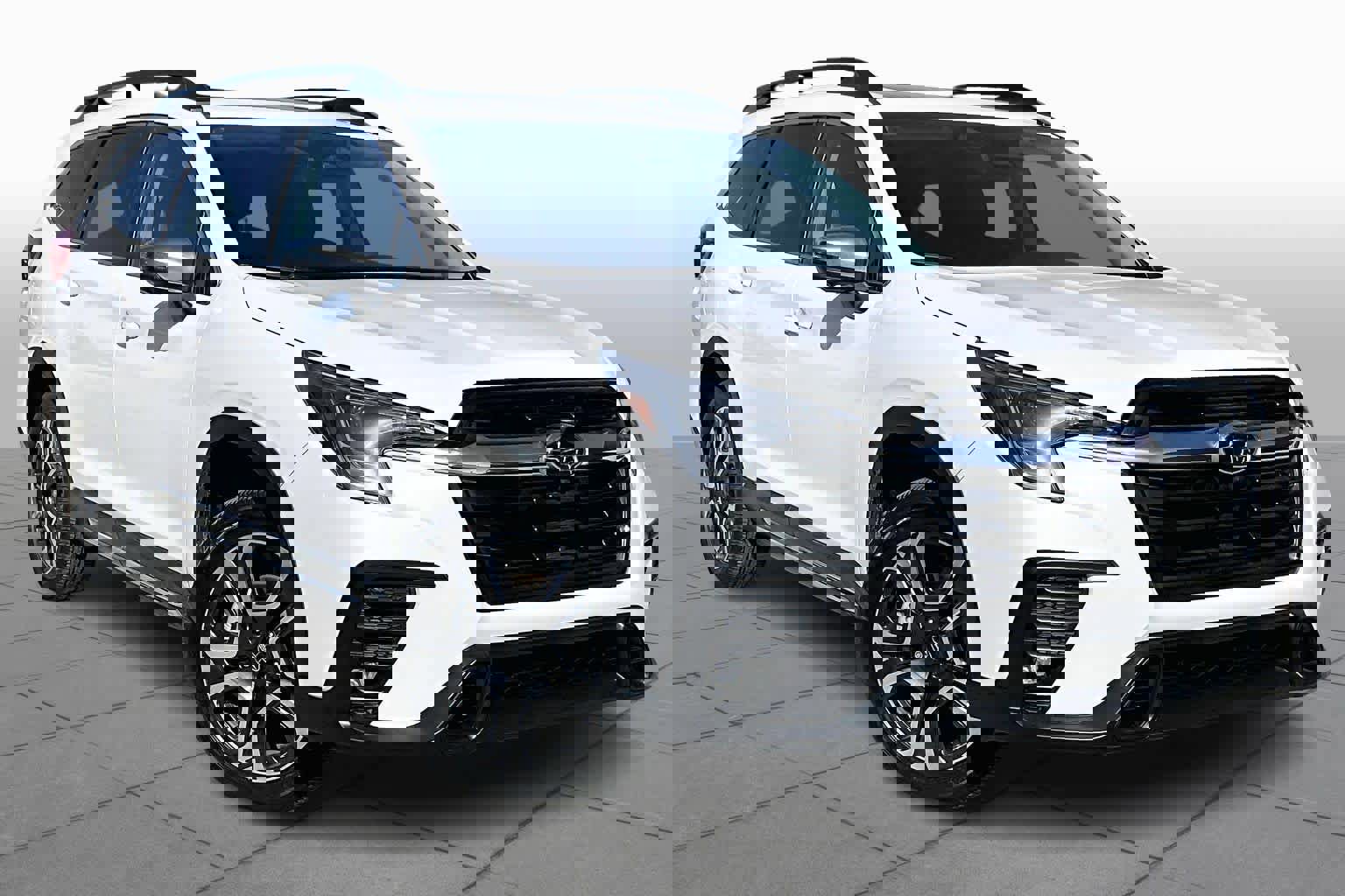 Used 2023 Subaru Ascent Limited w/ Technology Package image 3