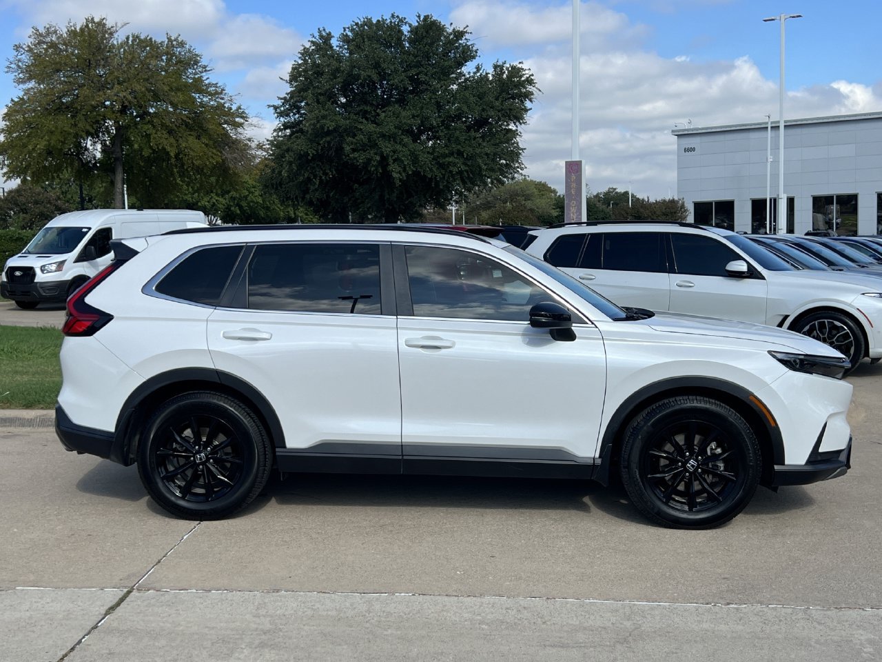 Used 2025 Honda CR-V Sport-L image 3