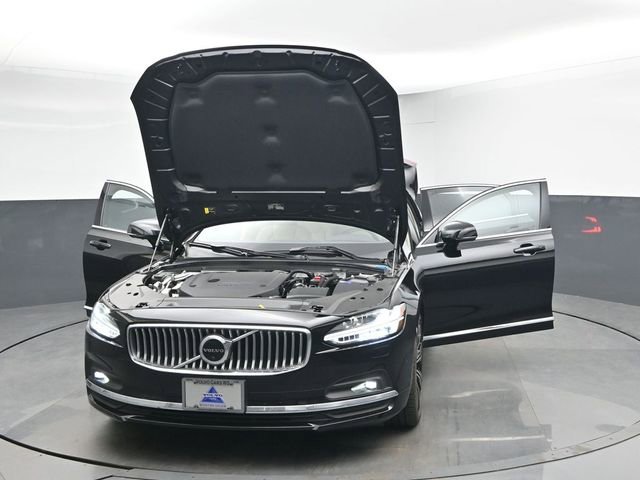 Used 2023 Volvo S90 B6 Plus image 53