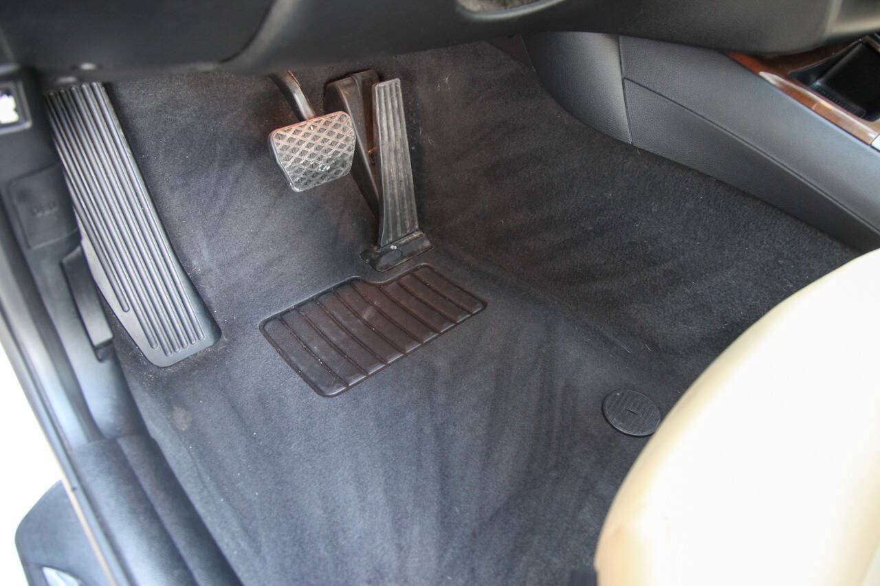 Used 2011 BMW 128i Coupe RWD image 31