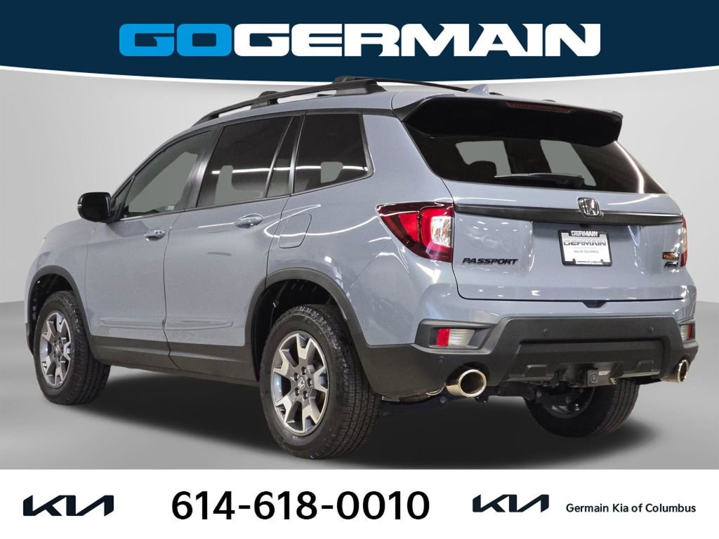 Used 2022 Honda Passport TrailSport image 11
