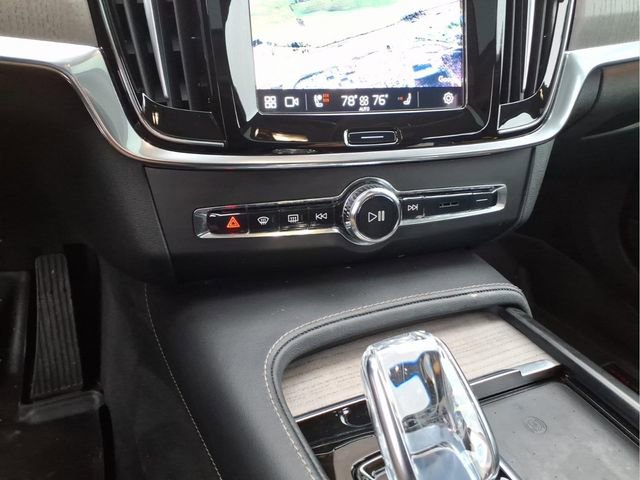 Used 2022 Volvo S90 B6 Inscription w/ Advanced Package AWD/4WD image 27