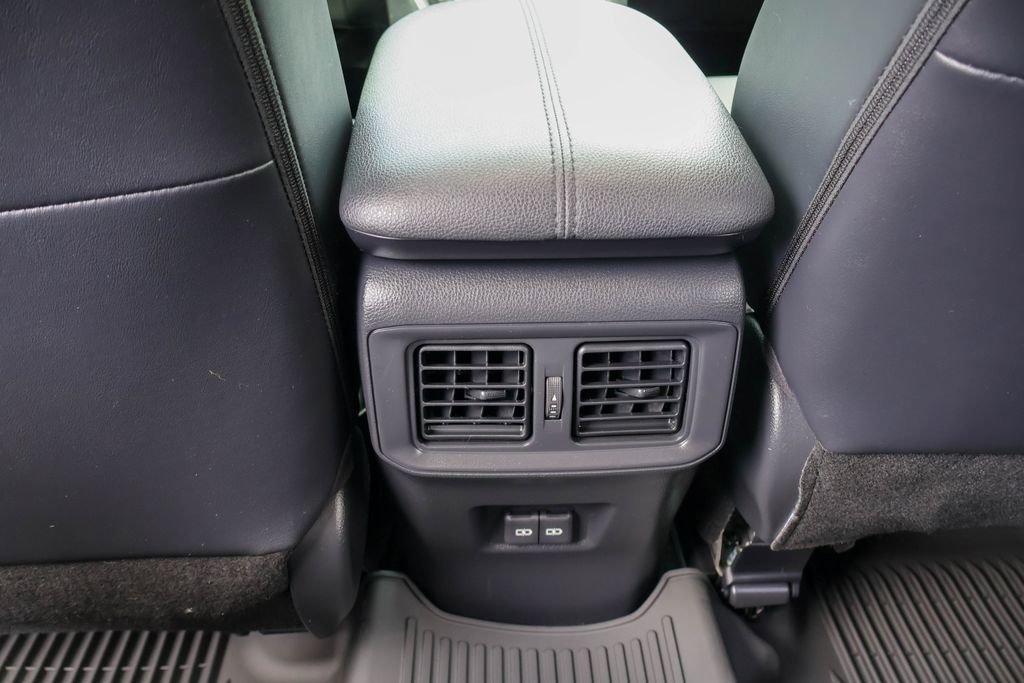 Used 2023 Toyota RAV4 Limited AWD/4WD image 21