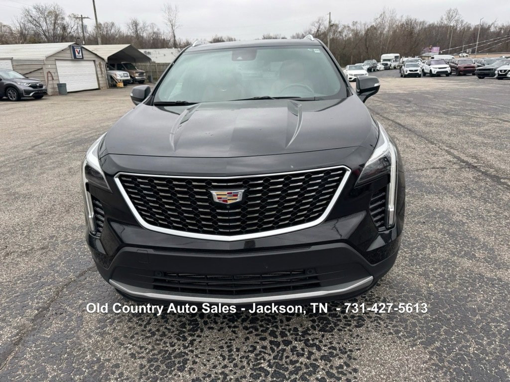 Used 2020 Cadillac XT4 Premium Luxury FWD image 3