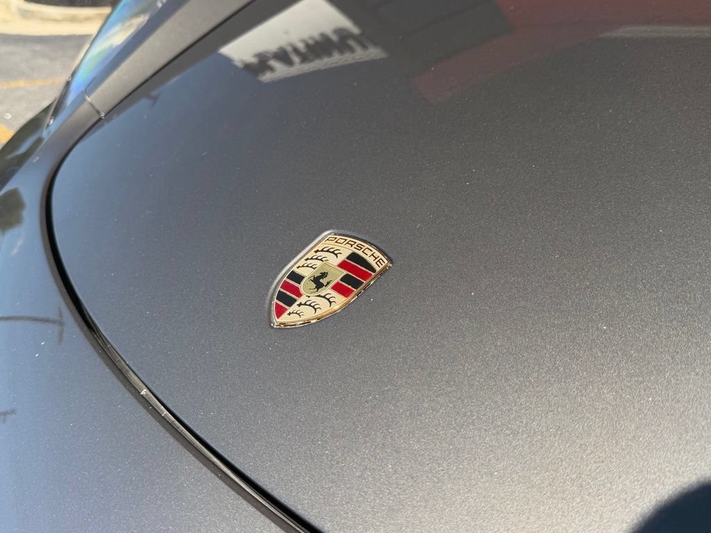 Used 2018 Porsche 718 Cayman RWD image 5