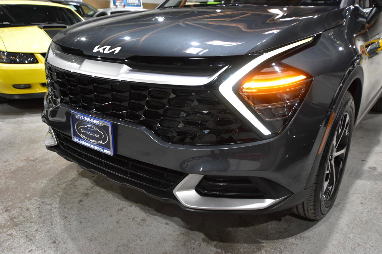 Used 2024 Kia Sportage EX image 5