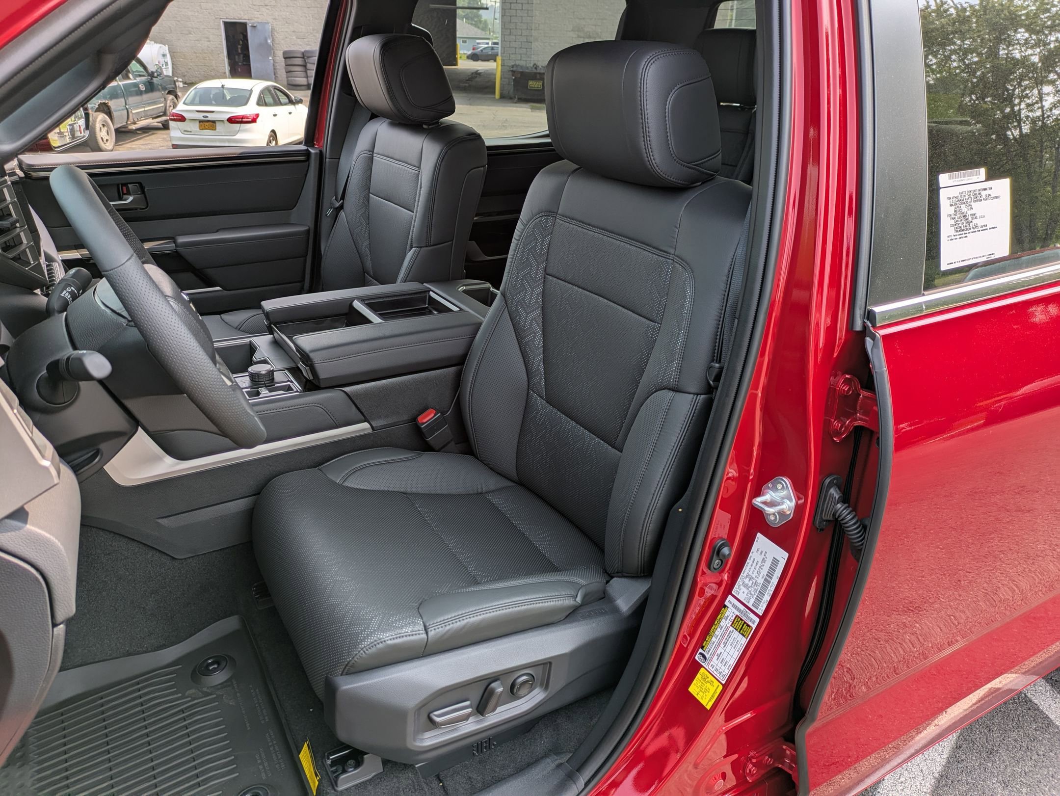 New 2025 Toyota Tundra Limited image 7