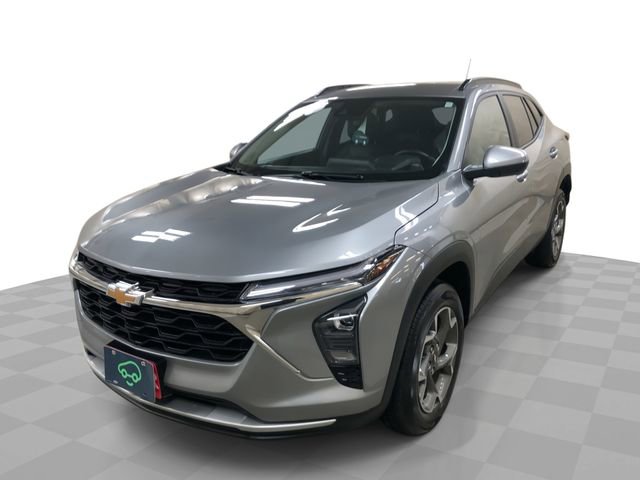 Certified 2025 Chevrolet Trax LT w/ LT Convenience Package image 1
