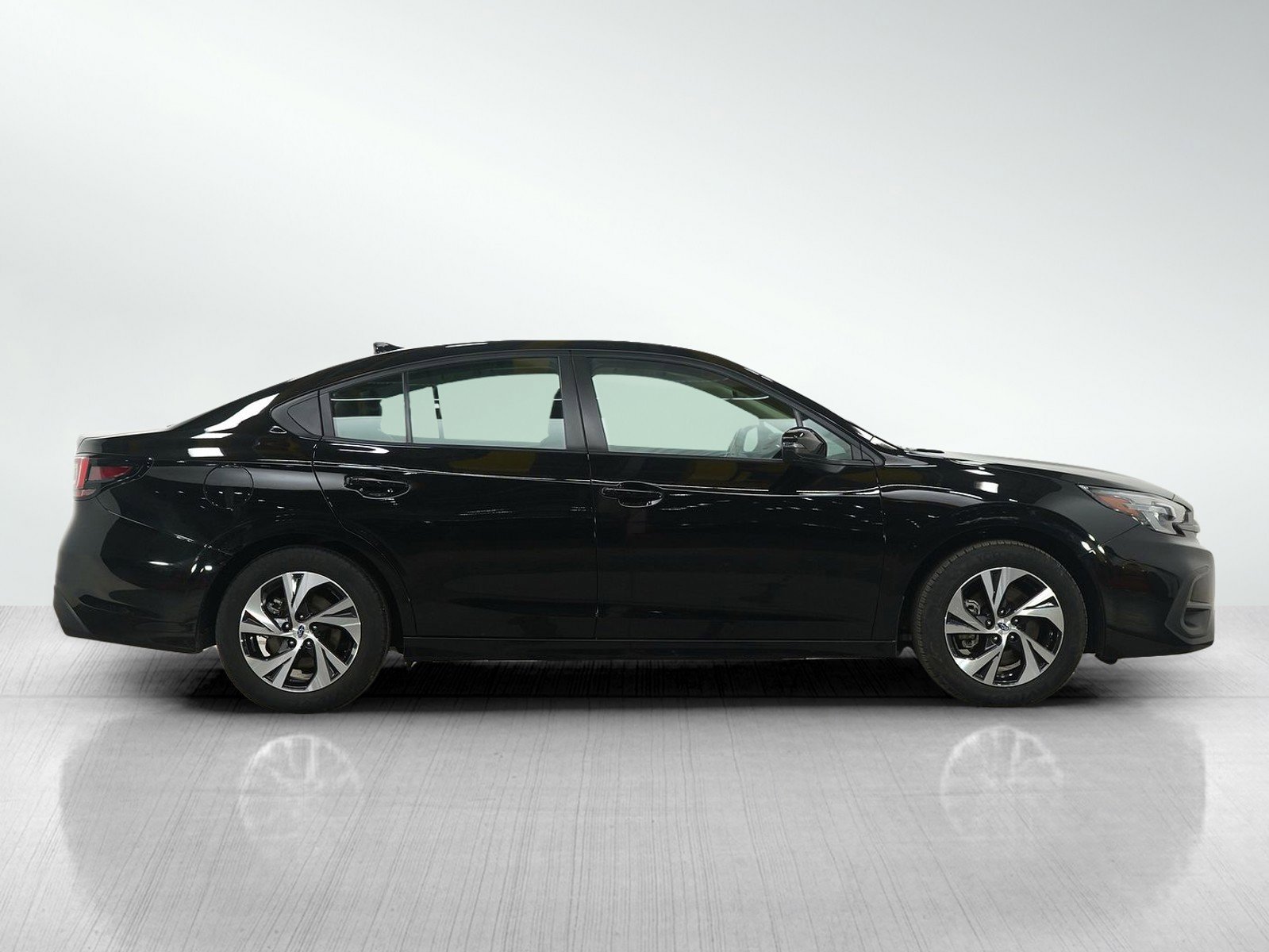 Used 2024 Subaru Legacy Premium image 6