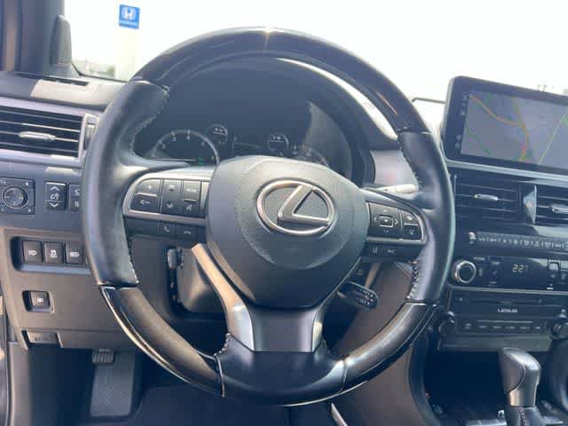 Used 2022 Lexus GX 460 Luxury w/ Off Road Package AWD/4WD image 17