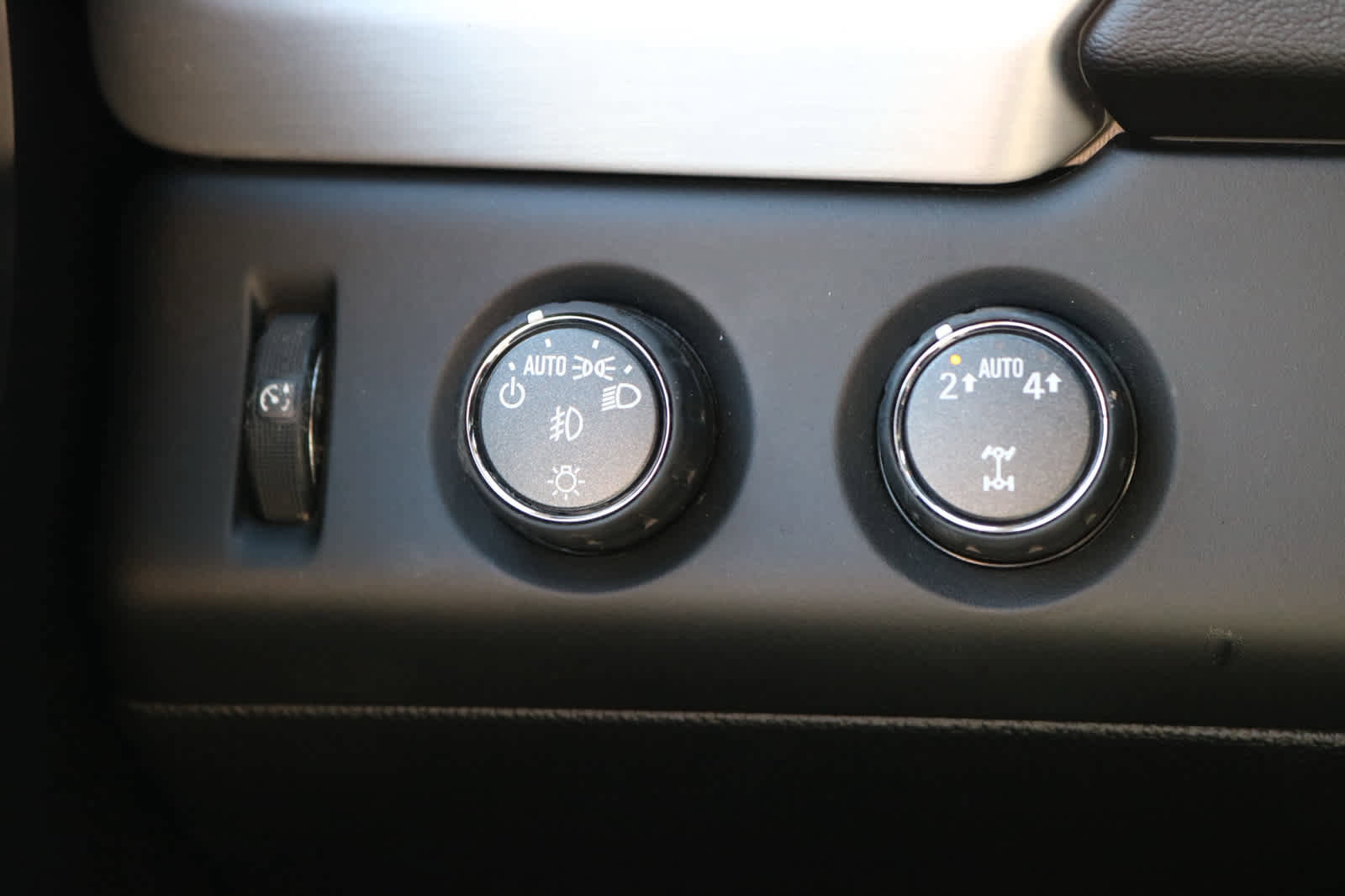 Used 2017 GMC Yukon XL SLT image 20