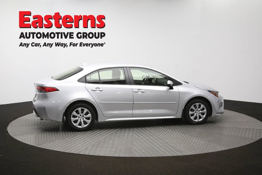 Used 2022 Toyota Corolla LE FWD image 42