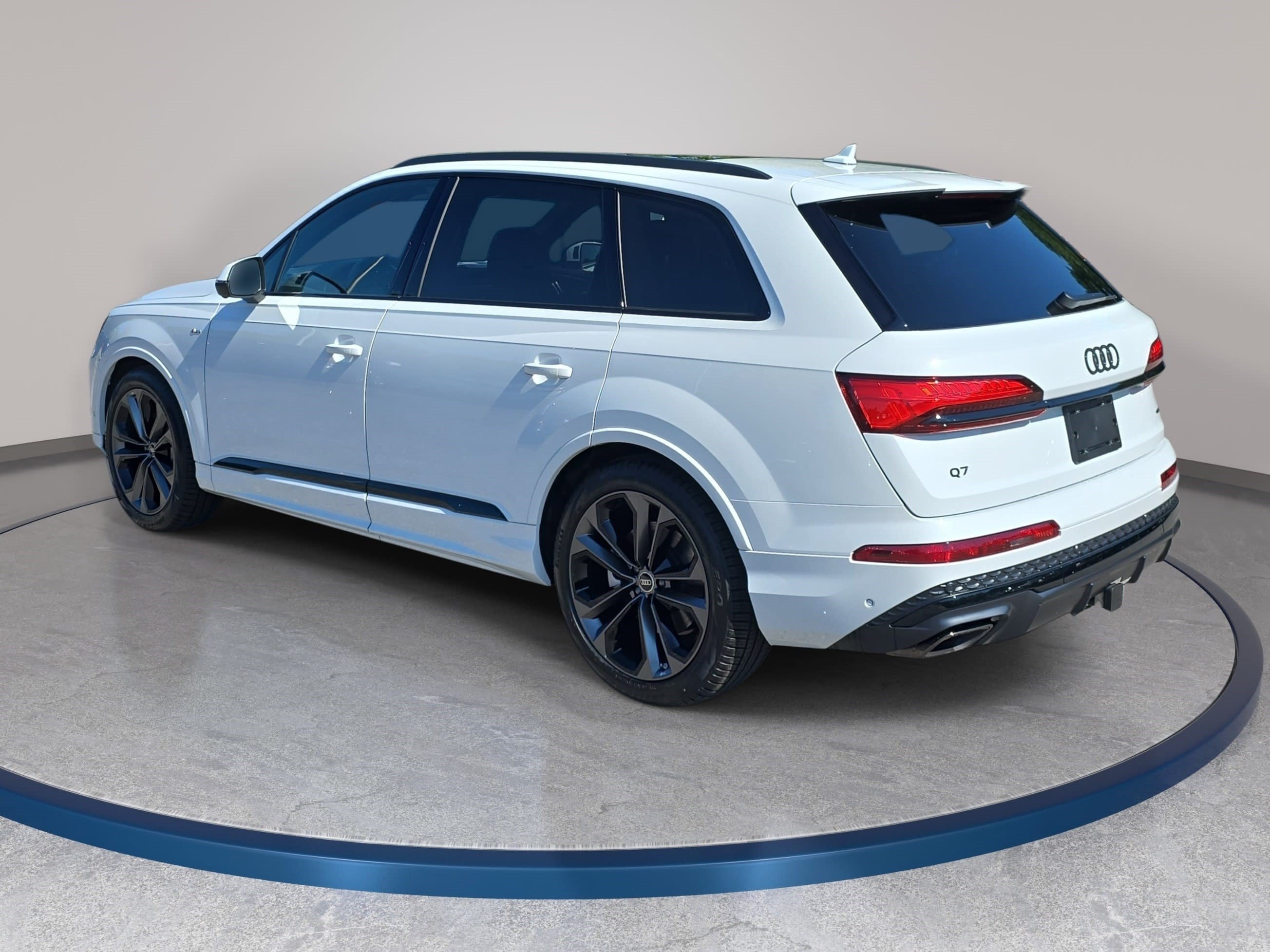 New 2026 Audi Q7 Premium Plus AWD/4WD image 7