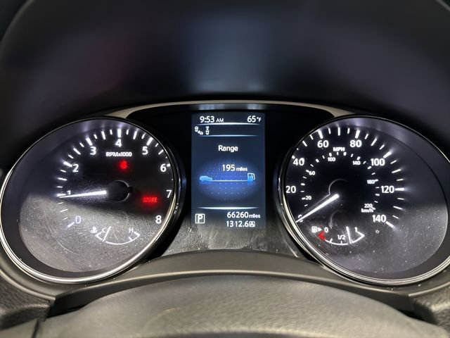 Used 2016 Nissan Rogue SL w/ SL Premium Package image 18