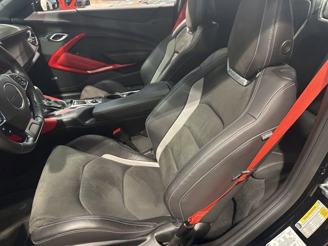 Used 2023 Chevrolet Camaro LT w/ RS Package image 15