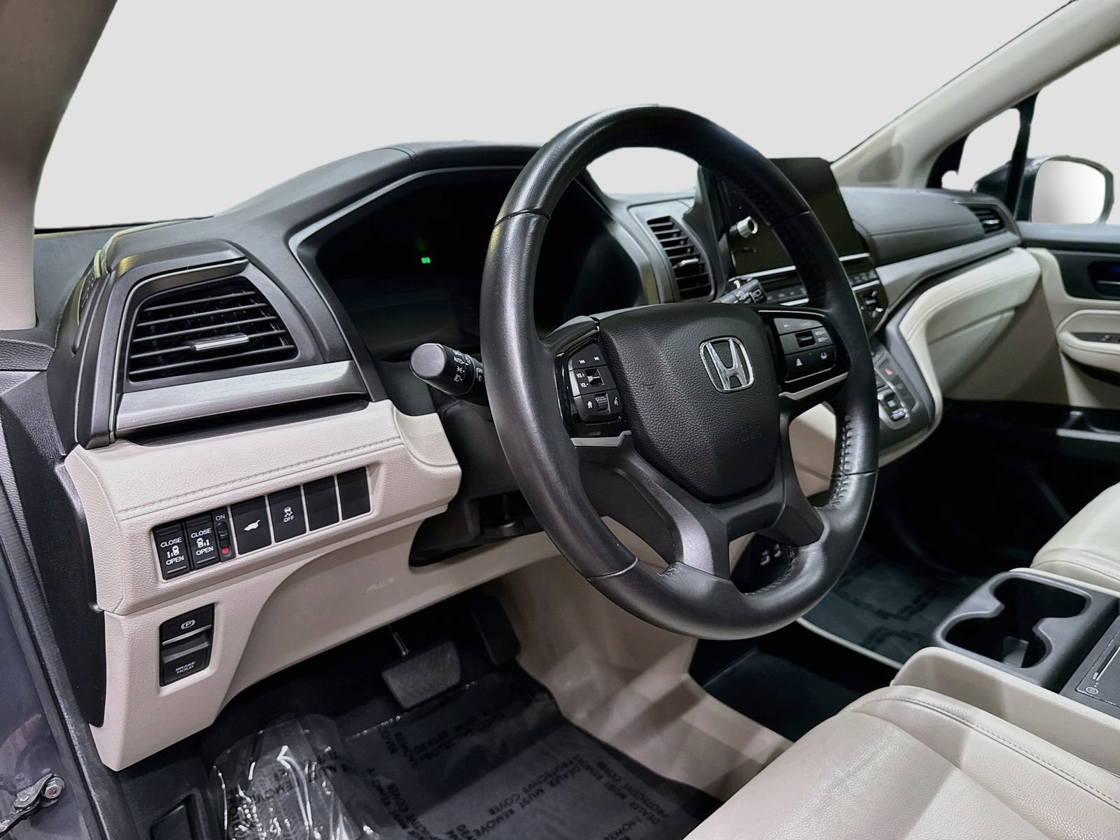 Used 2025 Honda Odyssey EX-L image 9
