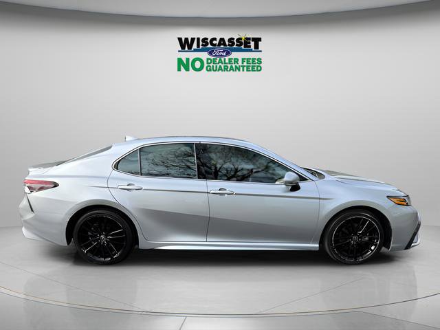Used 2023 Toyota Camry XSE FWD image 6