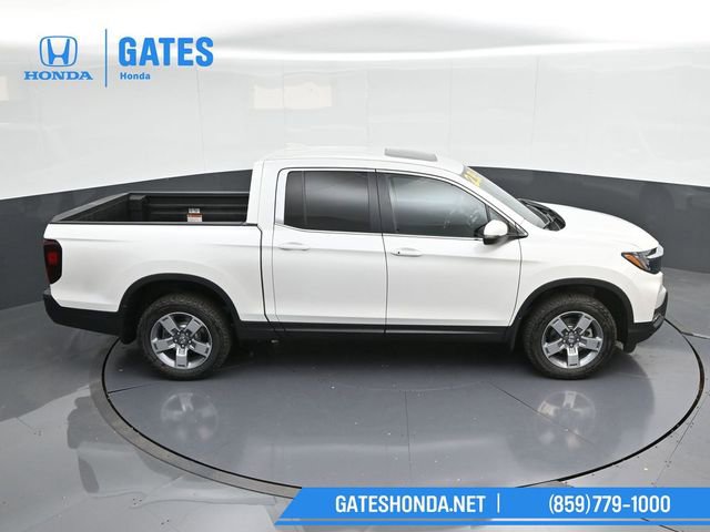 Certified 2025 Honda Ridgeline RTL image 51