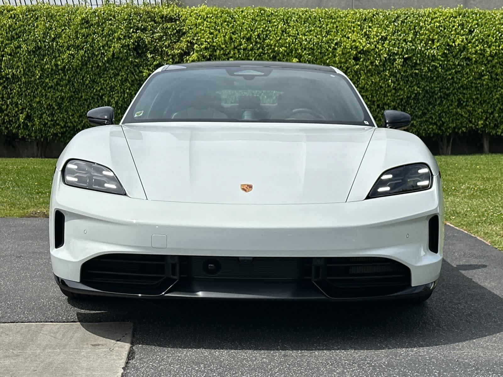 New 2026 Porsche Taycan AWD/4WD image 11