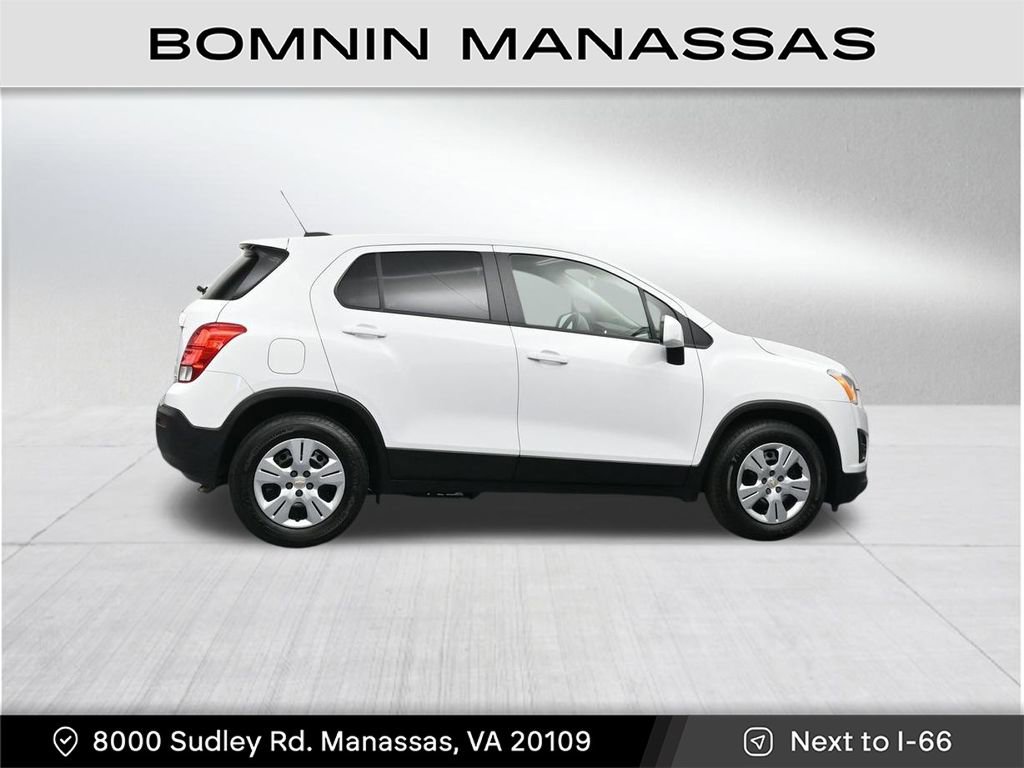 Used 2016 Chevrolet Trax LS image 4