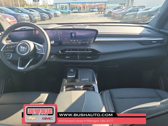 Used 2025 Buick Enclave Preferred image 11