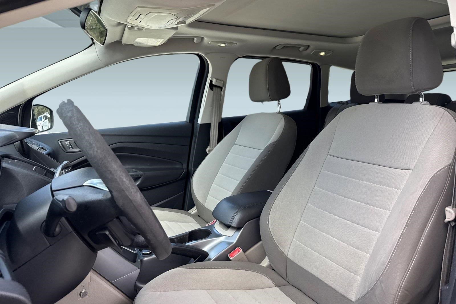 Used 2013 Ford Escape SE image 23