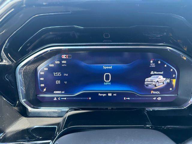 Used 2024 Chevrolet Silverado 1500 LT AWD/4WD image 37