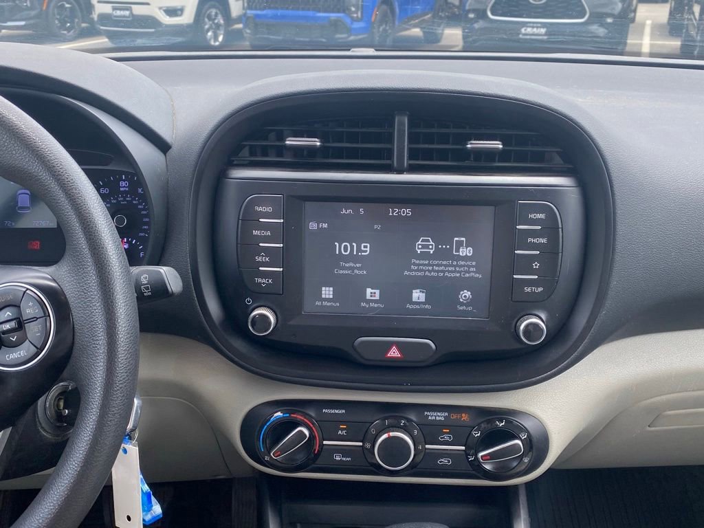 Certified 2021 Kia Soul LX FWD image 15