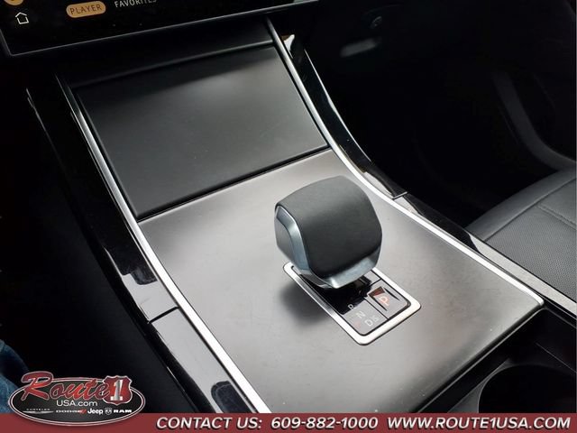 Used 2025 Land Rover Range Rover Velar Dynamic SE AWD/4WD image 31
