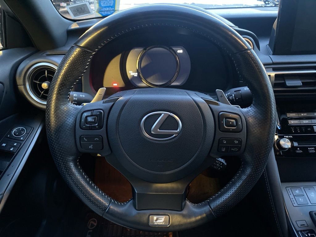 Used 2022 Lexus IS 350 F Sport image 6