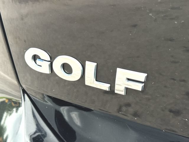 Used 2016 Volkswagen Golf 2-Door FWD image 29