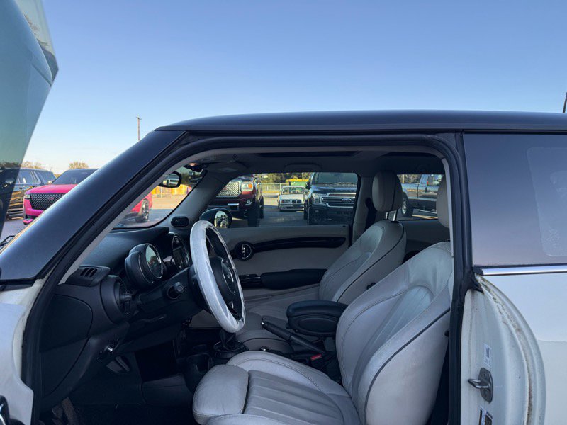 Used 2017 MINI Cooper S image 20