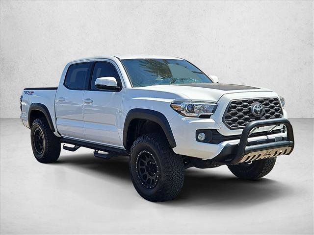 Used 2020 Toyota Tacoma TRD Off-Road w/ Technology Package AWD/4WD image 3