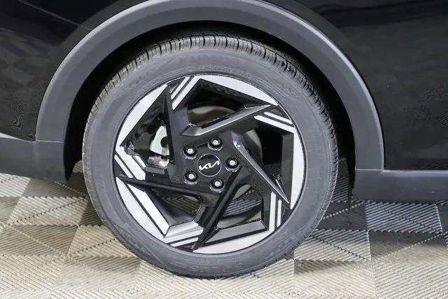 Certified 2025 Kia K4 EX FWD image 43