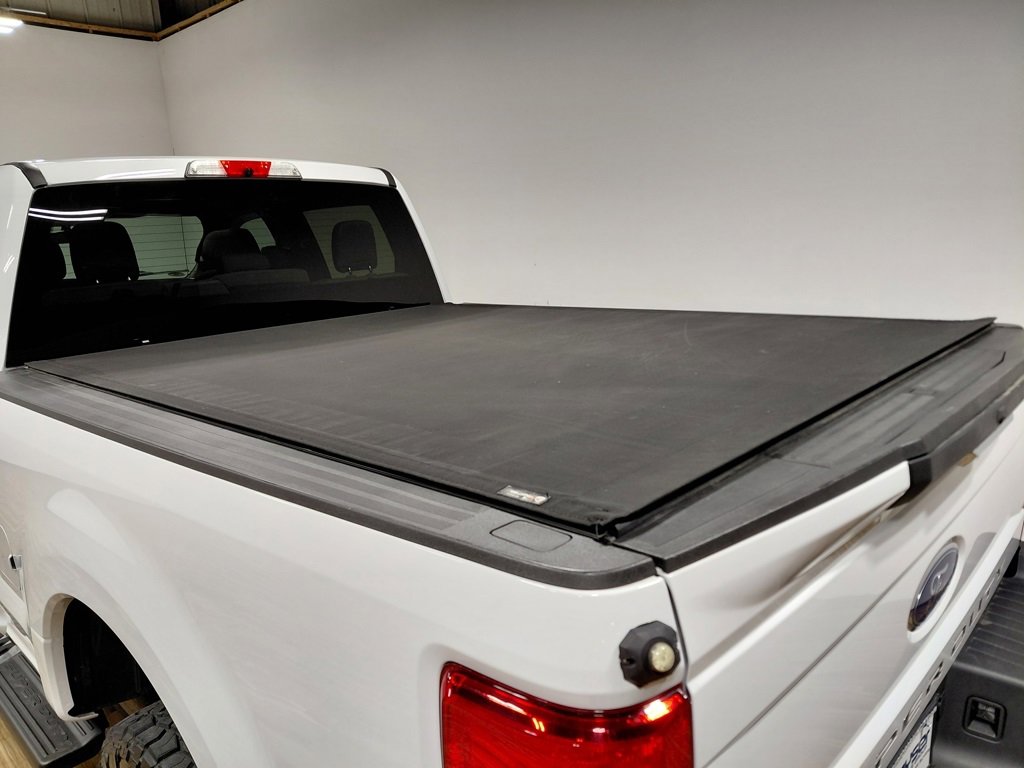 Used 2019 Ford F250 XLT w/ XLT Premium Package image 14