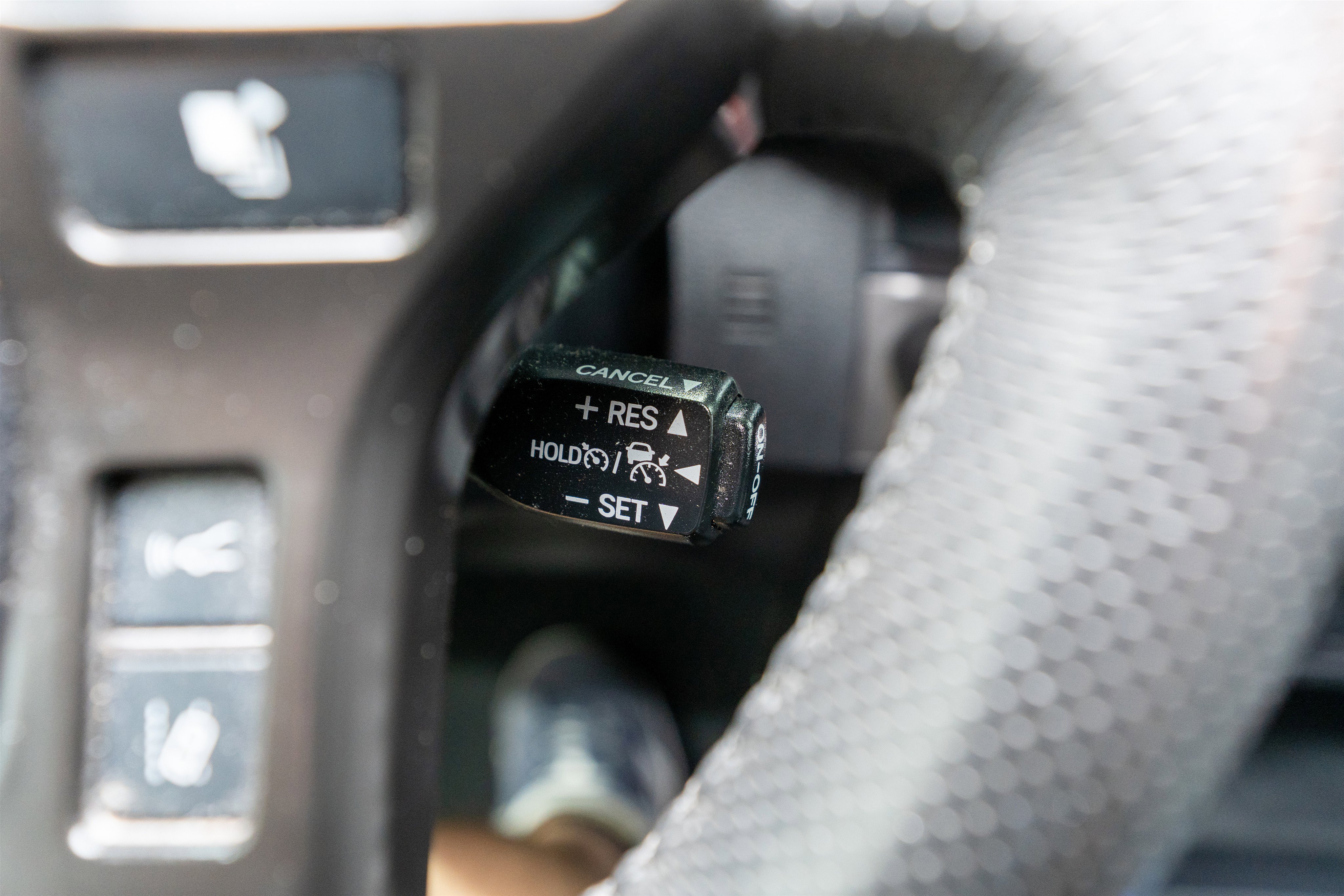 Used 2022 Toyota Tacoma TRD Sport w/ Technology Package RWD image 30