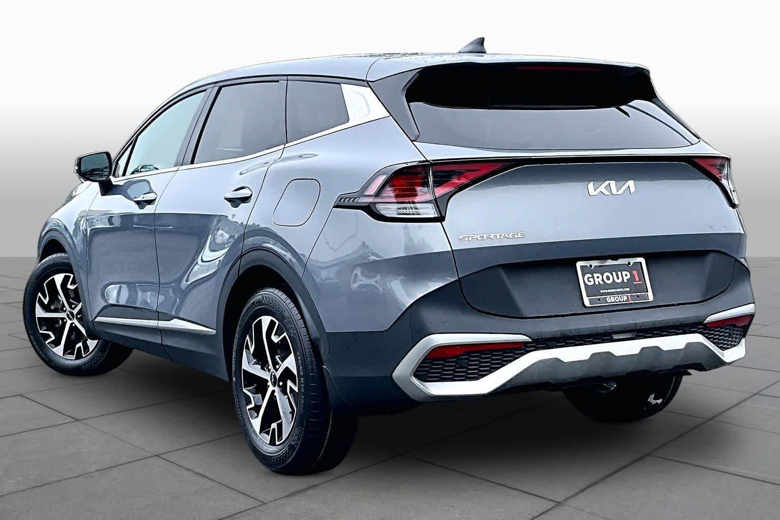 Used 2023 Kia Sportage EX FWD image 15