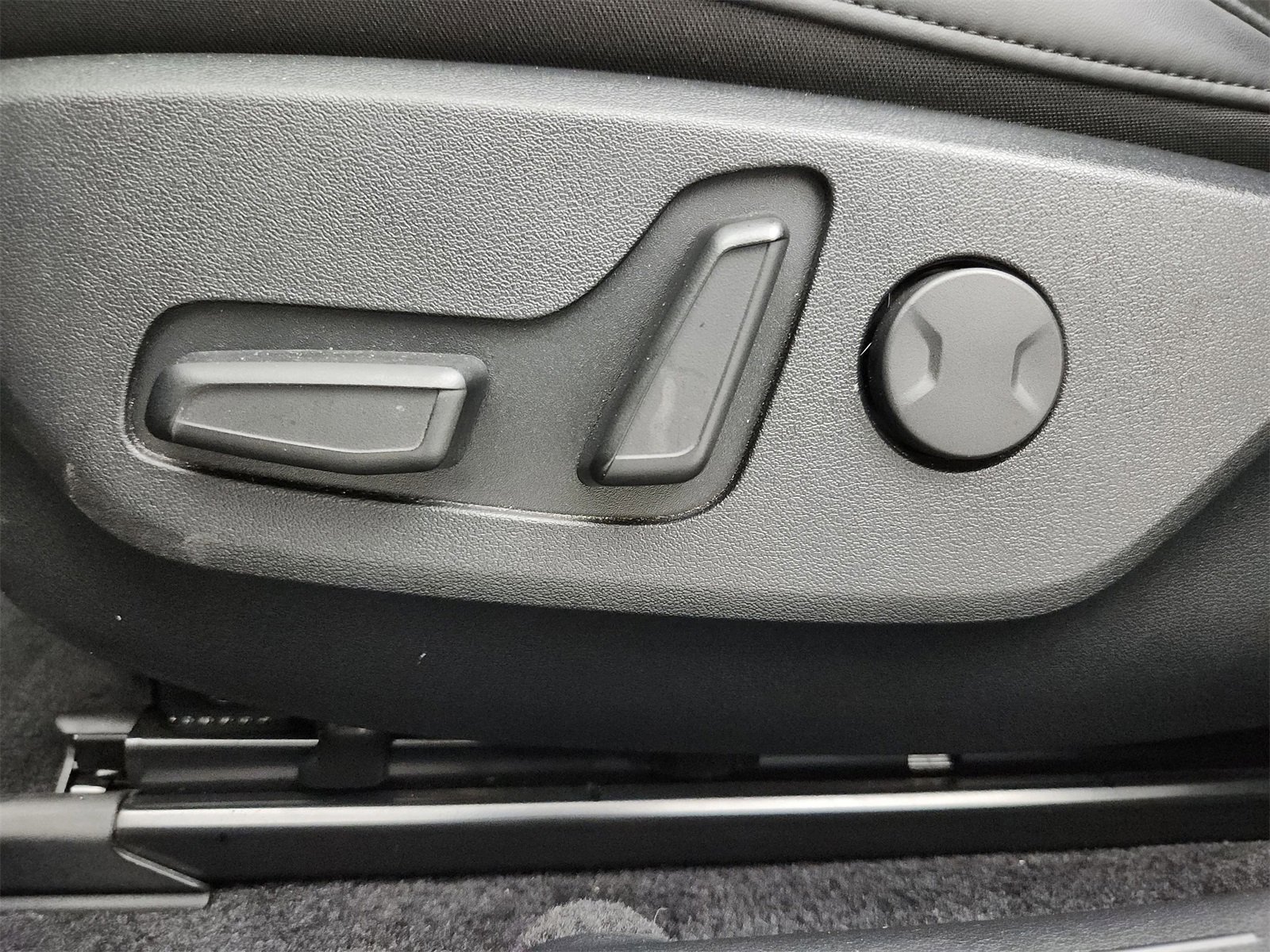 Used 2022 Kia EV6 Wind image 21