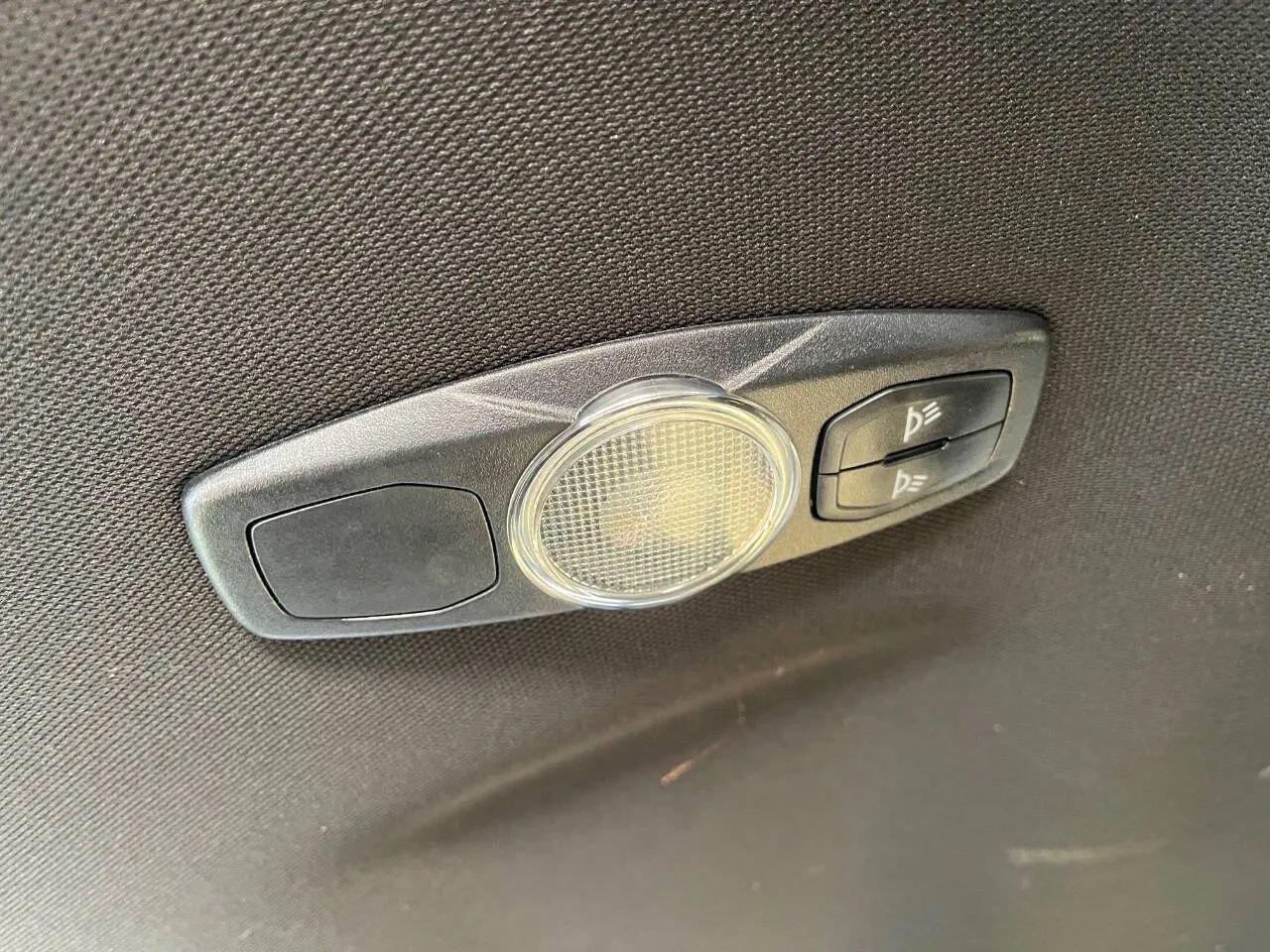 Used 2017 Ford Explorer XLT w/ Equipment Group 201A FWD image 26
