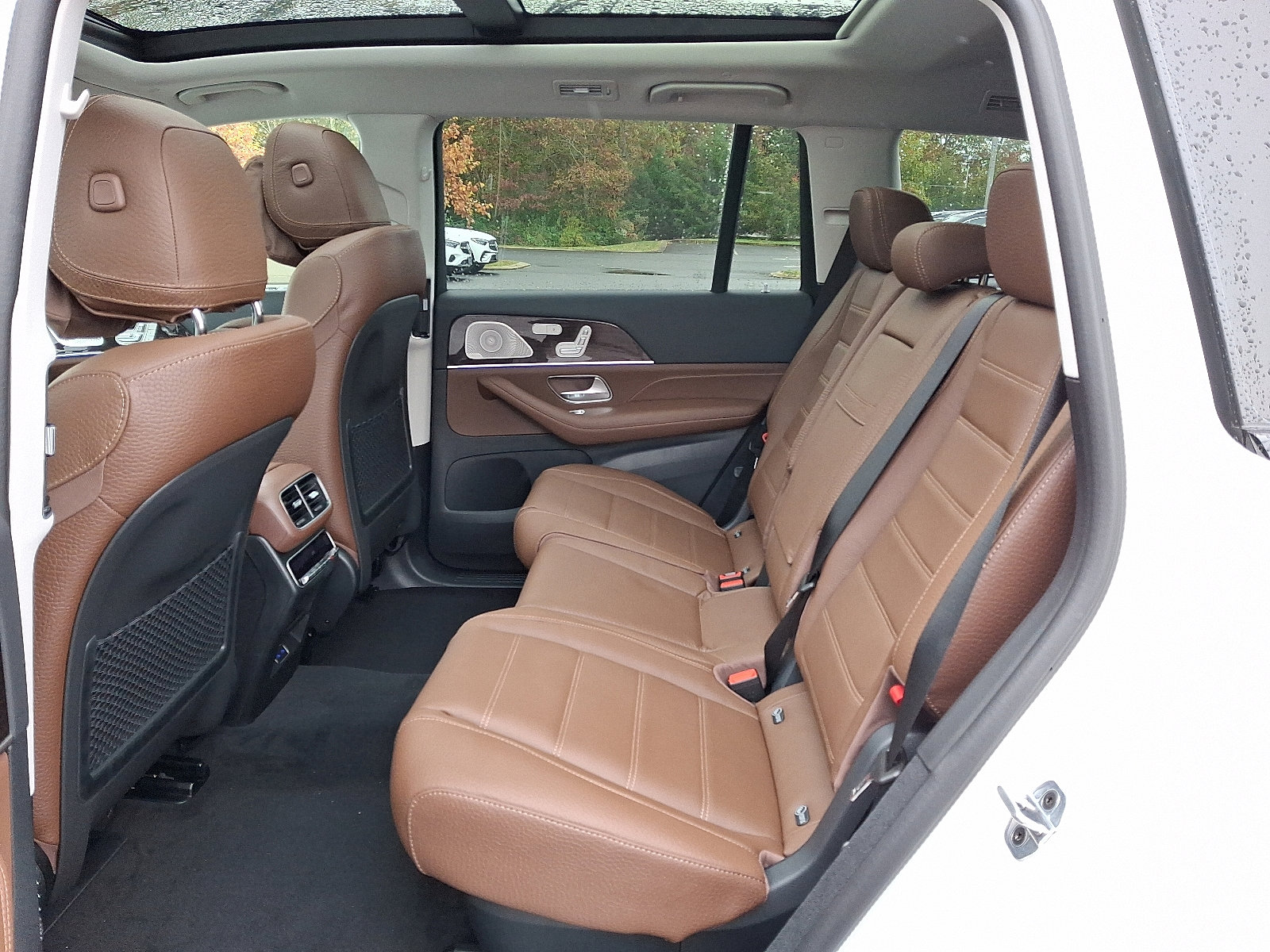 New 2026 Mercedes-Benz GLS 450 4MATIC image 6