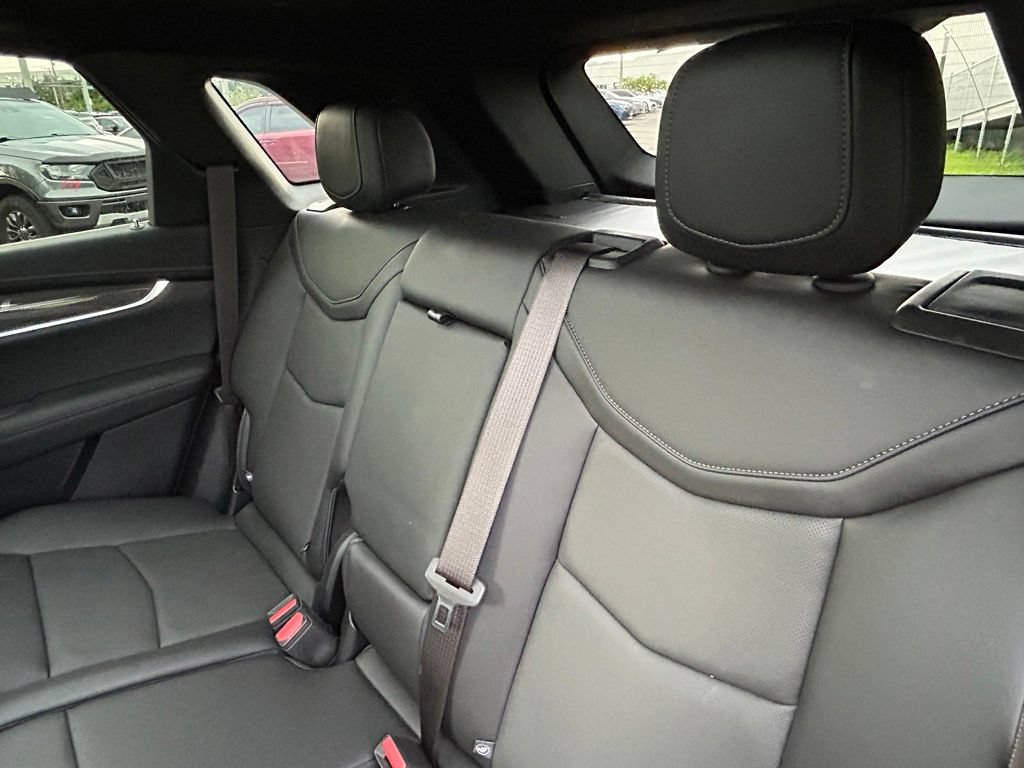 Used 2024 Cadillac XT5 Sportv w/ Technology Package AWD/4WD image 58