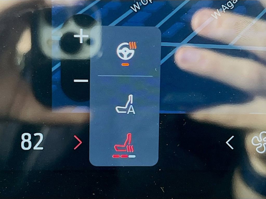 New 2026 Ford Explorer ST-Line w/ ST-Line Street Pack image 26