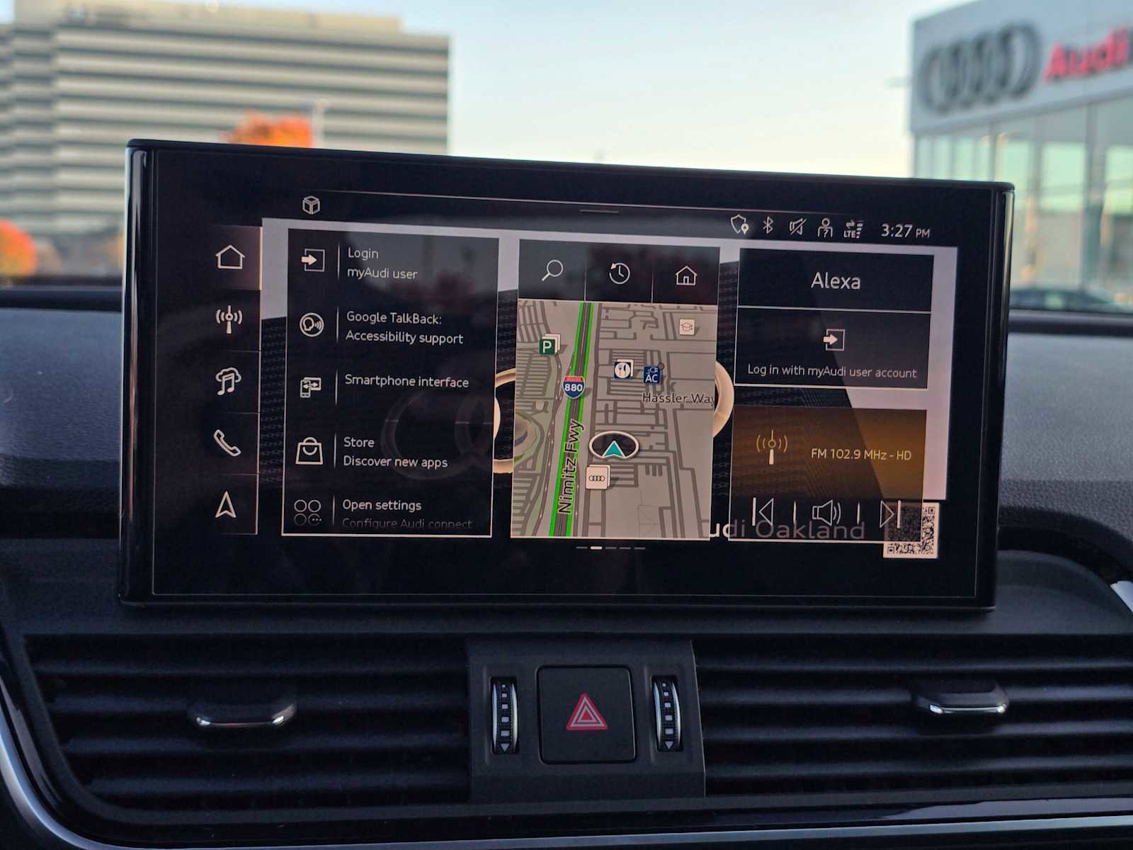 Certified 2025 Audi Q5 e Premium Plus w/ Premium Plus Package image 29