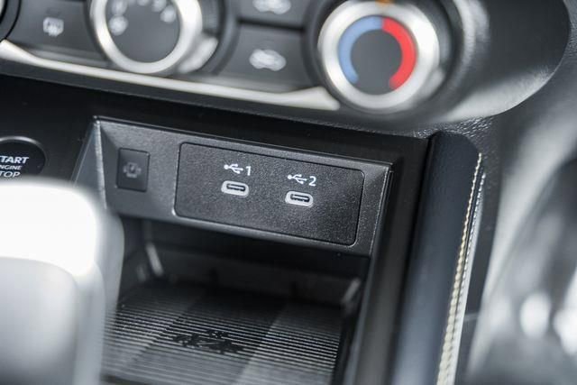 Used 2025 Nissan Kicks SV w/ Charging Package image 24