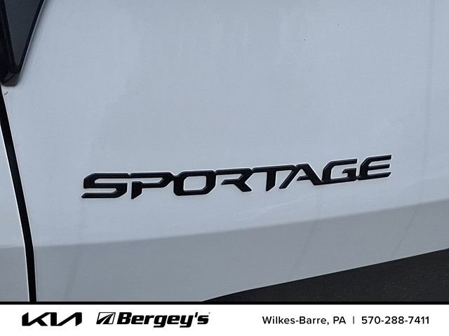 Used 2025 Kia Sportage X-Line w/ Premium Package image 23