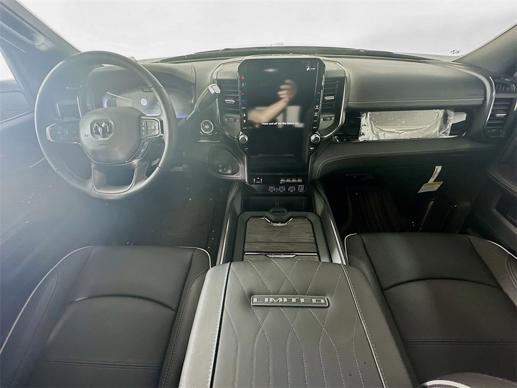 New 2026 RAM 2500 Limited w/ Towing Technology Group image 9