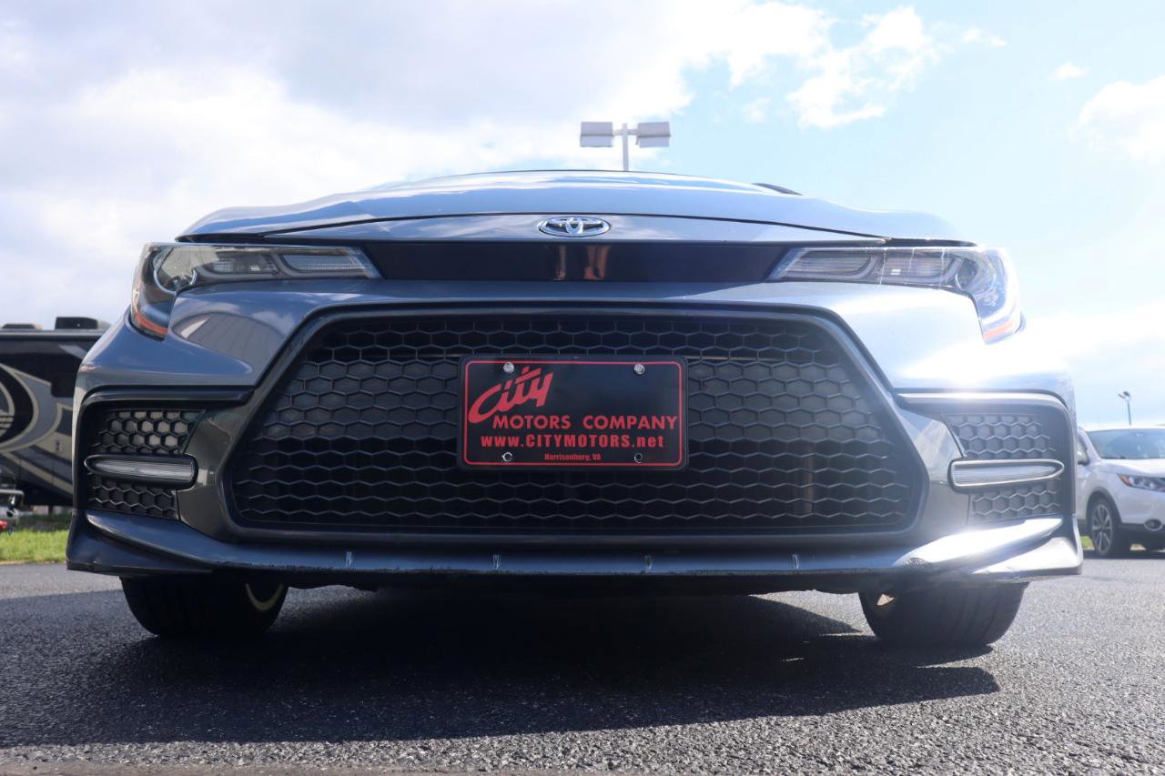 Used 2020 Toyota Corolla SE w/ SE Premium Package FWD image 5