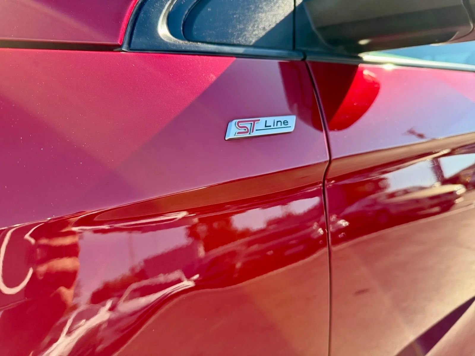 Used 2020 Ford Edge ST-Line image 19